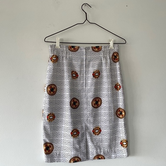 VINTAGE Labyrinth Brooch Pencil Skirt - Picture 4 of 12